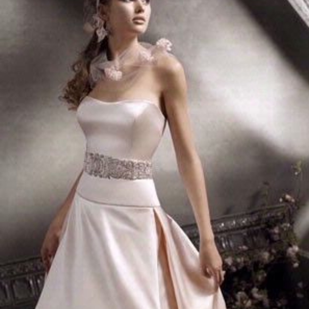 ๐2x Host Pick!๐ Lazaro silk wedding gown LZ3761 w/beaded sash belt - Picture 10 of 16
